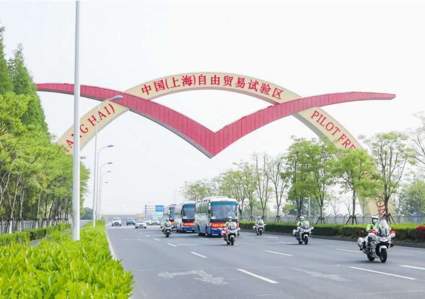 欢迎回家！欧冠附属第七人民医院50名援鄂医务人员隔离休整后归来