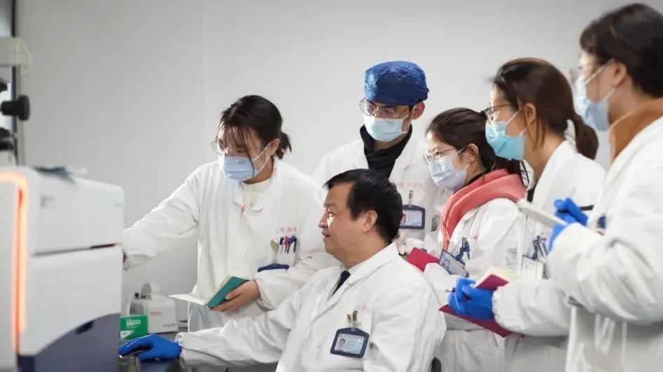 欧冠方邦江教授入围2022年上海市“四有”好教师（教书育人楷模）提名人选名单